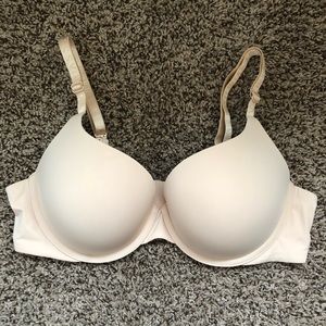 Victoria Secret T-Shirt Push-Up Bra
